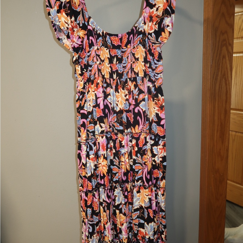 Chelsea & Violet Floral Black Dress